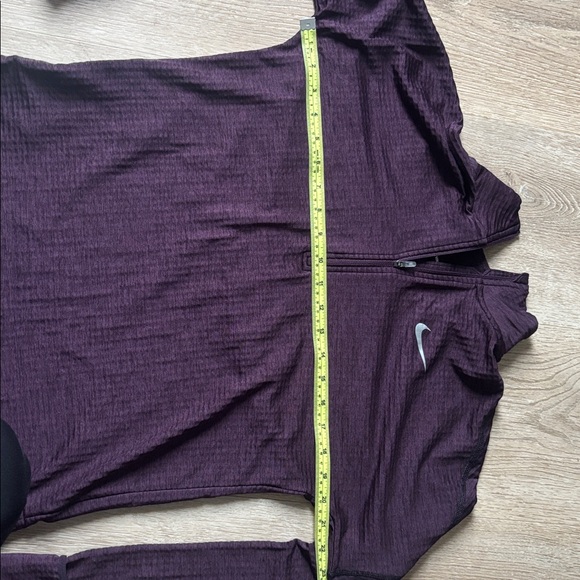 Nike Dri-FIT Purple Running Top - Picture 7 of 8